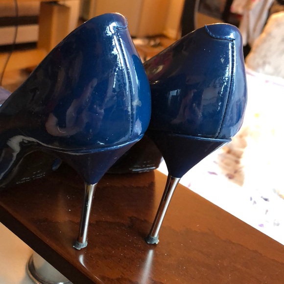 Giuseppe Zanotti blue pumps 37 4”heel - Picture 2 of 7